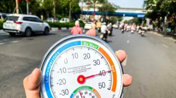 غداً، الموافق 17 يونيو، ستشهد بعض المناطق في وسط فيتنام موجة حر شديدة حيث ستتجاوز درجات الحرارة 38 درجة مئوية.